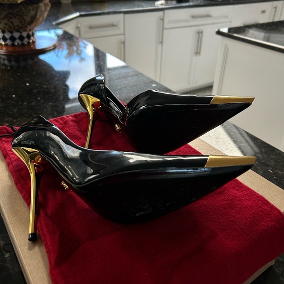 Versace Black Heels with Gold Tips - Picture 4 of 6